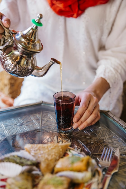 Sluit omhoog van Arabisch voedsel