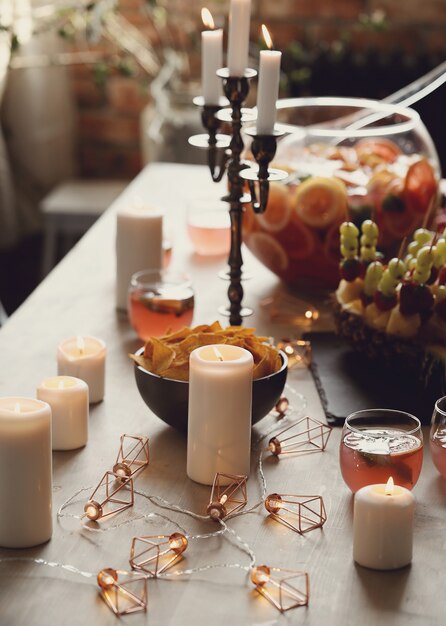 Snacks op tafel op tafel