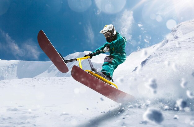 Sneeuwscooter Sneeuwfiets Extreme wintersport