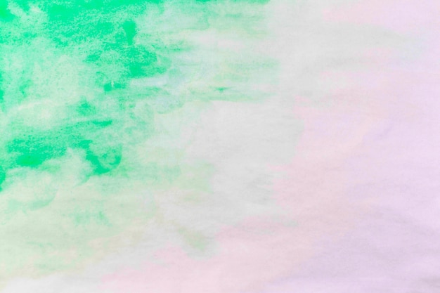 Gratis foto splash van smaragdgroene waterverf