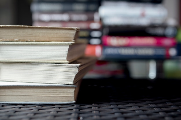 Gratis foto stapel leuke boeken