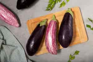 Gratis foto stilleven met heerlijke aubergine