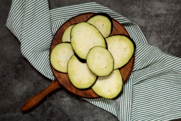 Stilleven met heerlijke aubergine