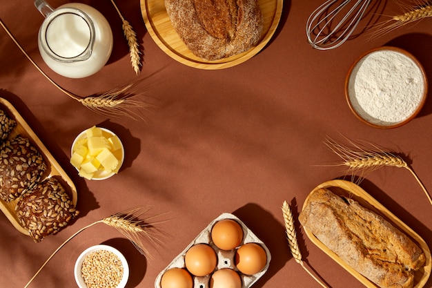 Stilleven met smakelijk bakkerijvoedsel