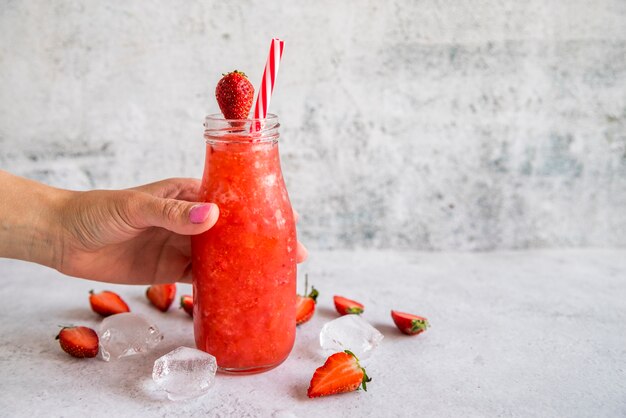 Stilleven van een smakelijke zomer smoothie