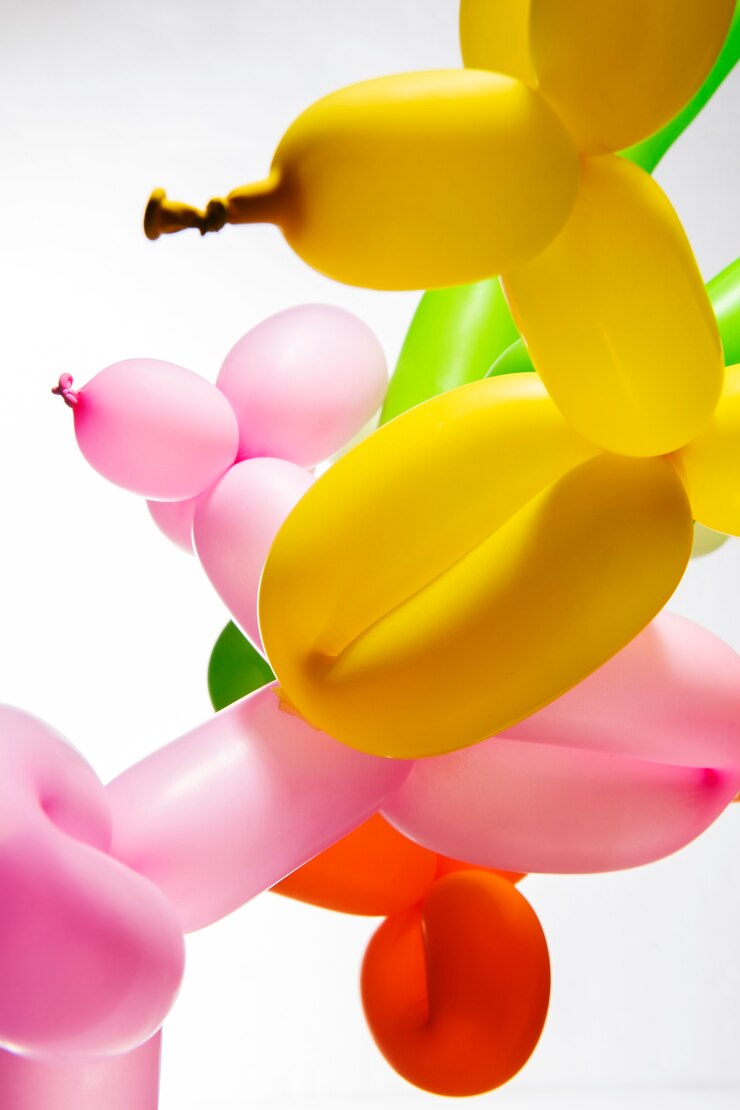 Gratis Foto stilleven van kleine decoratieve voorwerpen