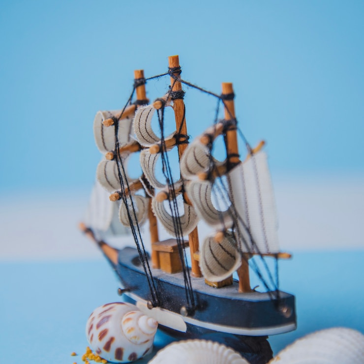 Gratis Foto strand concept met kleine zeilboot