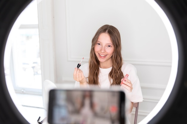 Gratis foto streaming youtube make-up artiest freelancer