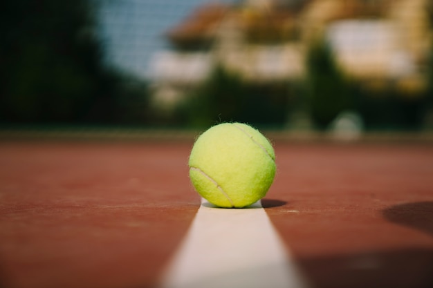 Tennisbal op het markeren