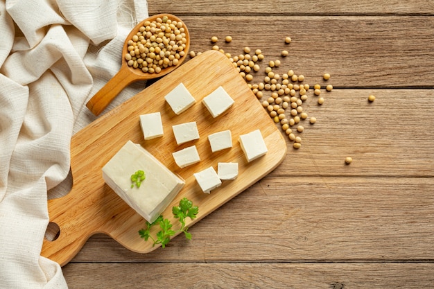 Tofu gemaakt van sojabonen Voedsel voedingsconcept.