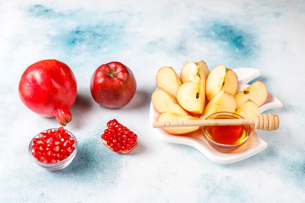 Traditioneel eten van Joods Nieuwjaar - Rosh Hashana.