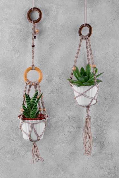 Traditioneel macramé arrangement binnen