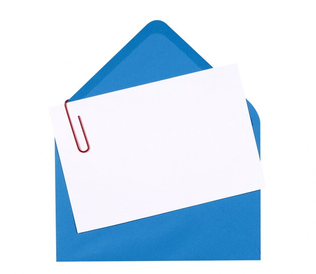 uitnodigingskaart van de verjaardag met blauwe envelop