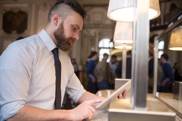 Verontrustend nieuws van de beurs controleren