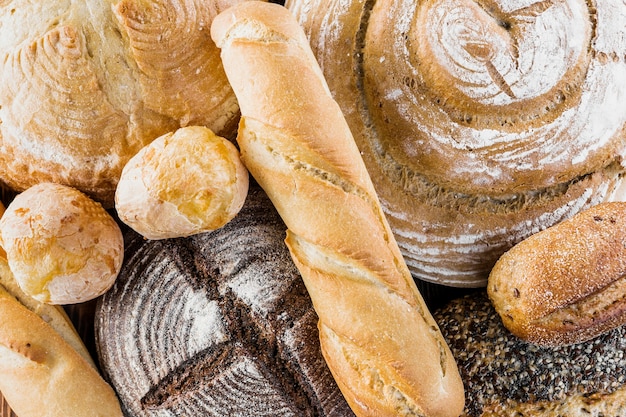 Verschillende vers gebakken brood