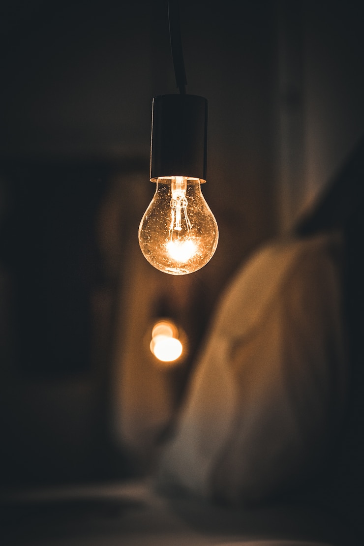 Gratis Foto vintage retro licht in de dark bed kamer