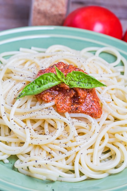 Gratis foto visgerechten pasta, garnalen