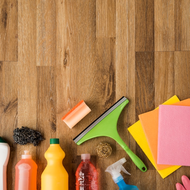Vlakke samenstelling van reinigingsmiddelen met copyspace