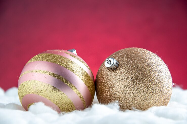 Vooraanzicht kerstboomballen