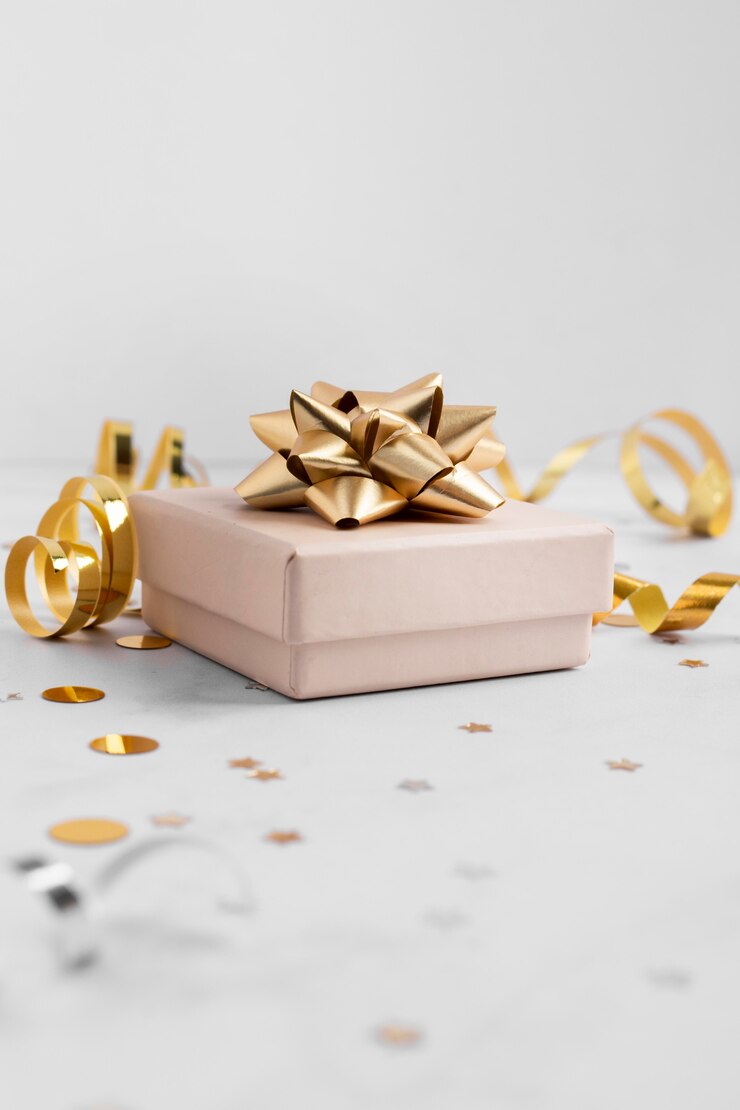 Gratis Foto vooraanzicht van birthady cadeau met kopie ruimte