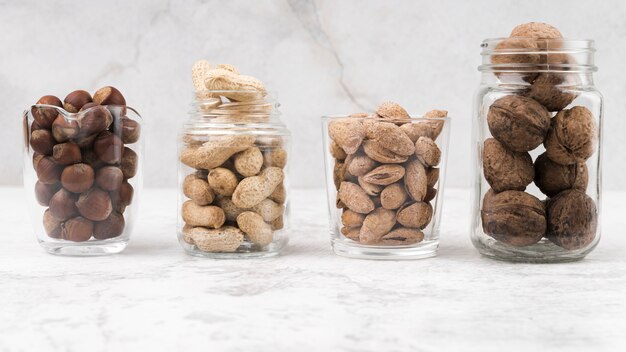 Vooraanzicht van chesnuts concept