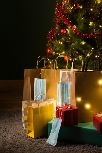 Vooraanzicht van mooie kerstcadeaus