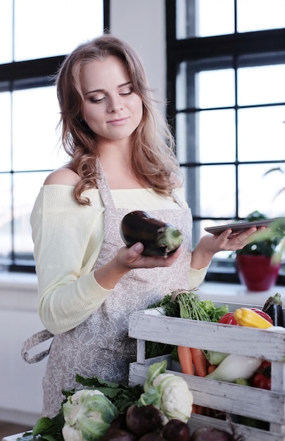 Vrouw in de keuken