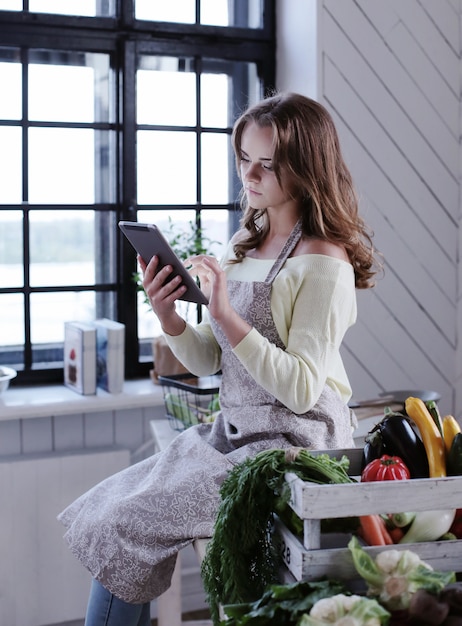 Vrouw in de keuken