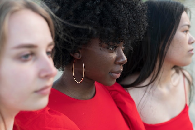 Vrouwen buiten close-up