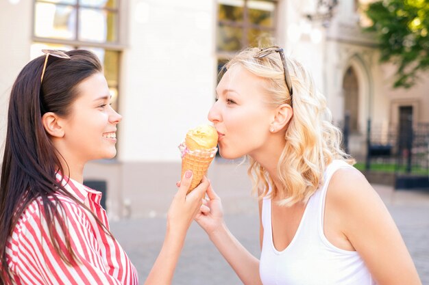 Vrouwen buiten