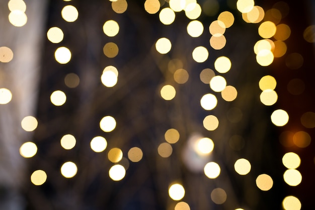 Gratis foto wazig kerstverlichting achtergrond