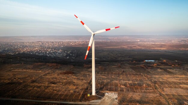 Werkende windturbine in Moldavië