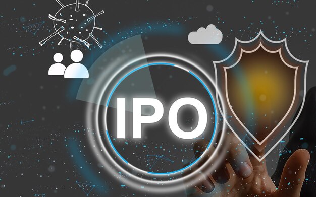 Zakenman drukt op knop ipo Initial Public Offering-netwerk op grafiek.