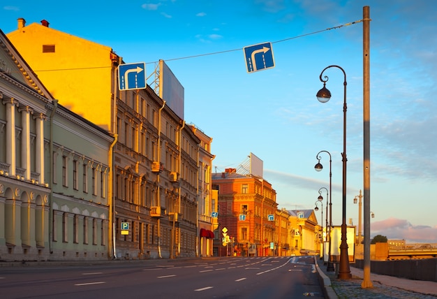 Zicht op St. Petersburg in de ochtend