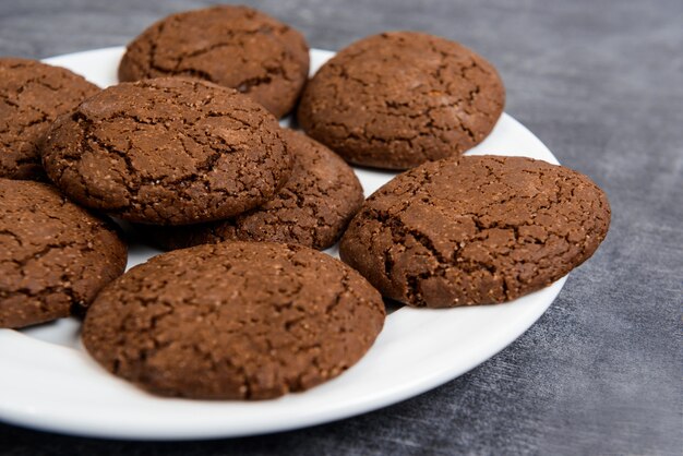 Zoete chocoladekoekjes in plaat