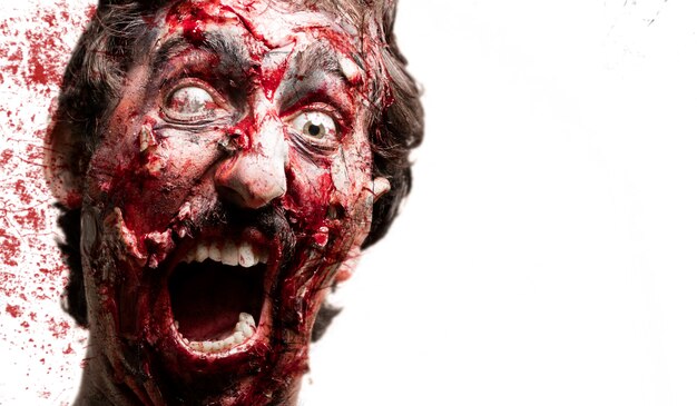 Zombie met bloed achter