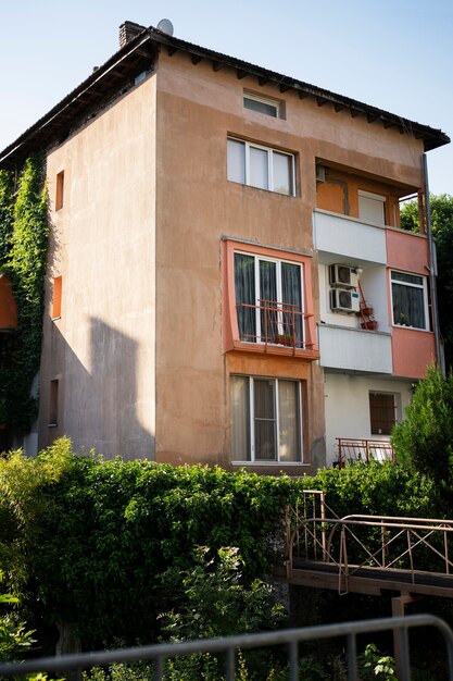 Zonnig stadslandschap