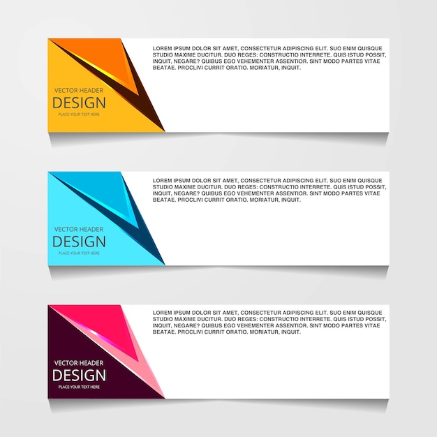 Gratis vector abstract ontwerp banner websjabloon met drie verschillende kleur lay-out koptekst sjablonen moderne vectorillustratie