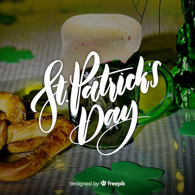 Gratis vector belettering st. patrick's dag