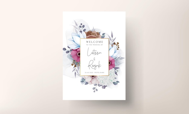 Boho bruiloft uitnodigingskaart met mooie bloem en bladeren