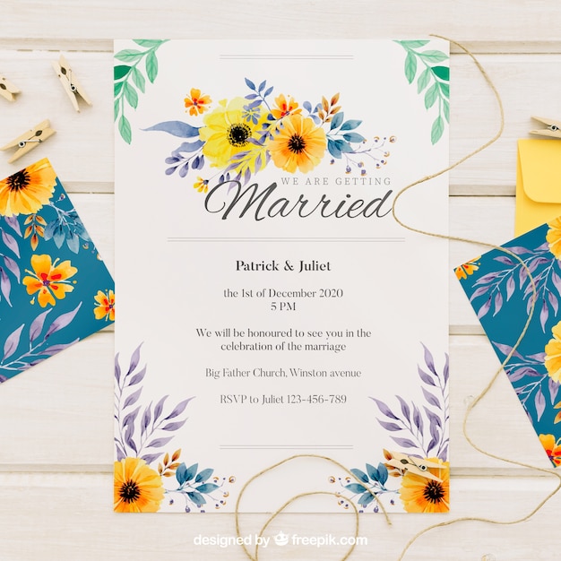 Bruiloft uitnodiging met aquarel bloemen