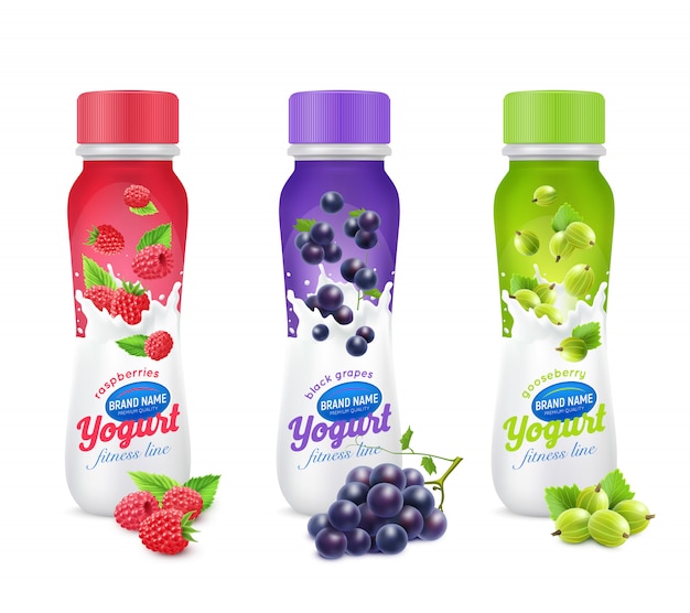 Geïsoleerde en gekleurde realistische drinkbare yoghurt fruit en bessen verpakking ontwerpset