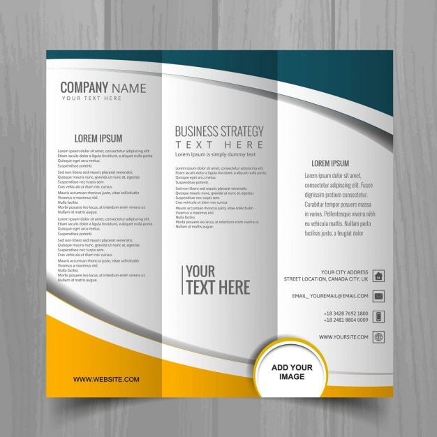 Gratis vector golvende drieluik brochure