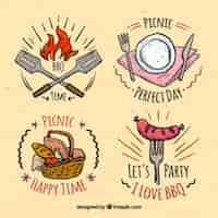 Gratis vector hand getrokken leuke bbq en picknick badges