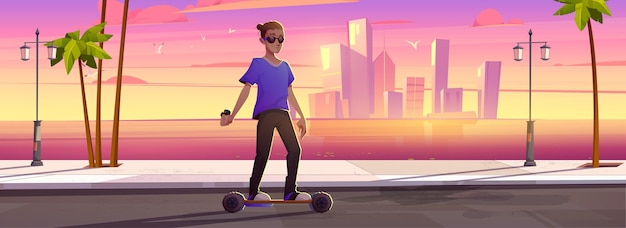 Gratis vector jonge man rijden hoverboard in stadspark bij zonsondergang stadsgezicht achtergrond met wolkenkrabbers en palmbomen op zee baai. karakter gebruik milieuvriendelijk voertuig, buitenactiviteiten, cartoon vectorillustratie