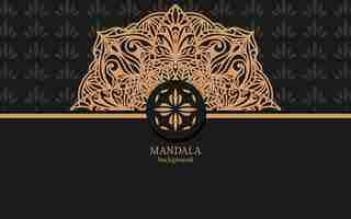 Gratis vector luxe decoratieve mandala-ontwerpachtergrond in gouden kleur