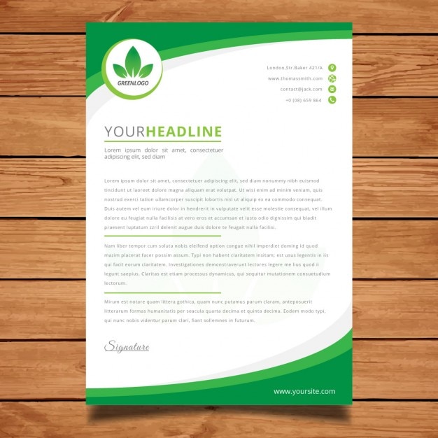 Gratis Vector moderne groene corporate brochure ontwerp