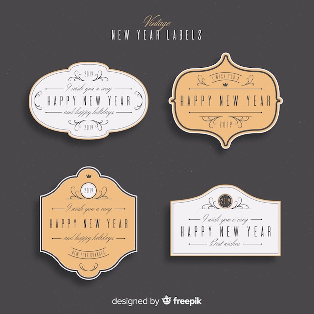 Gratis vector nieuwe jaar 2019 labels & badges collectie