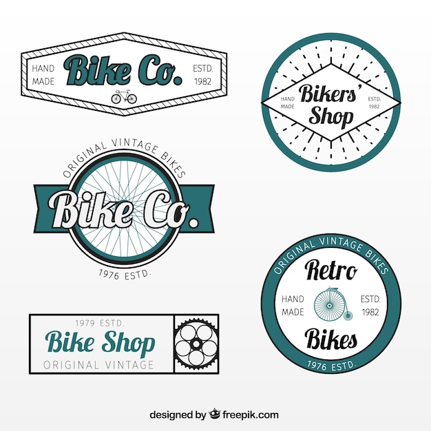 Gratis vector pak van retro hand getekende fiets badges