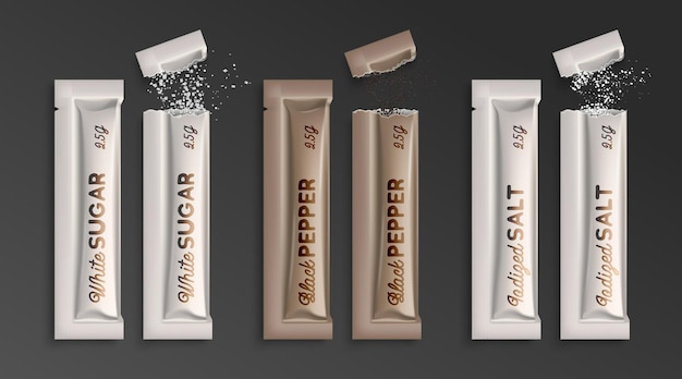 Gratis vector realistisch zakje pakket set met bovenaanzicht van geïsoleerde suiker peper en zout sticks papieren pakketten vector illustratie